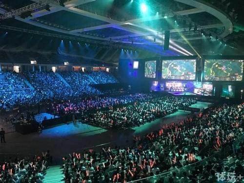 活动与版本 活动与版本